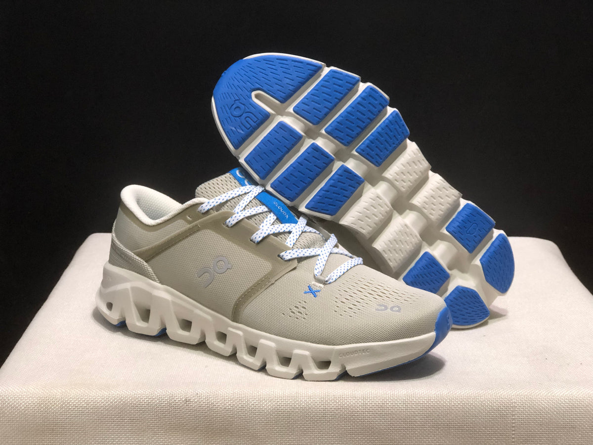 On Running Cloud X 3 – Glacier/White